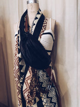 Load image into Gallery viewer, DUSKY ROBIN: ESCAPE THE ORDINARY BELT BAG - BLACK