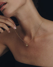 Load image into Gallery viewer, TEMPLE OF THE SUN: MINA NECKLACE WITH DIAMOND - GOLD VERMEIL