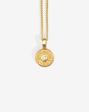 Load image into Gallery viewer, TEMPLE OF THE SUN: MINA NECKLACE WITH DIAMOND - GOLD VERMEIL