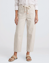 Load image into Gallery viewer, MONACO: CARTER BARREL JEANS - SAND