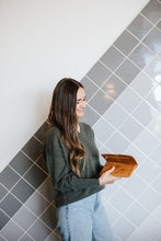 Load image into Gallery viewer, DUSKY ROBIN: SIRENA PURSE