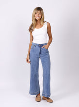 Load image into Gallery viewer, MONACO: HUNTER JEANS - BLUE