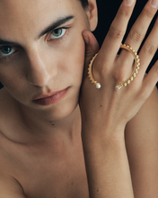 Load image into Gallery viewer, TEMPLE OF THE SUN: ROMA CUFF - GOLD VERMEIL