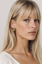 Load image into Gallery viewer, CLEOPATRAS BLING: GORGONEION AKRITIS EARRINGS - 18K GOLD PLATED