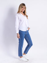 Load image into Gallery viewer, MONACO: LAUREL JEANS - BLUE