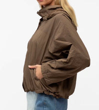 Load image into Gallery viewer, MOSS GROTTO: THE 9th BREAKER JACKET - CHOCOLATE