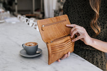 Load image into Gallery viewer, DUSKY ROBIN: SIRENA PURSE