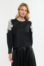 Load image into Gallery viewer, 365 DAYS: DANBURY TOP - BLACK SWAN