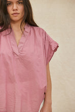 Load image into Gallery viewer, MAMAPAPA: MUSE COTTON BLOUSE - RASPBERRY
