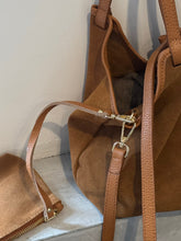 Load image into Gallery viewer, MAMAPAPA: LEONIE TOTE BAG - CARAMEL