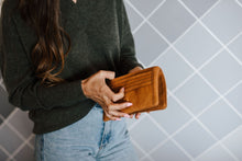 Load image into Gallery viewer, DUSKY ROBIN: SIRENA PURSE