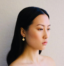 Load image into Gallery viewer, TEMPLE OF THE SUN: PALAS DROP EARRINGS - GOLD VERMEIL