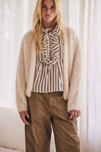 Load image into Gallery viewer, MAMAPAPA: BONBON FRILL STRIPE BLOUSE - OFF WHITE