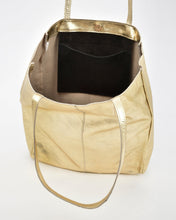 Load image into Gallery viewer, VENUS: METALLIC LEATHER TOTE - CHAMPAGNE