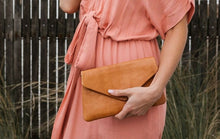 Load image into Gallery viewer, DUSKY ROBIN: RILEY CLUTCH BAGS