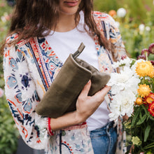 Load image into Gallery viewer, DUSKY ROBIN: LUCIE CLUTCH/BAGS