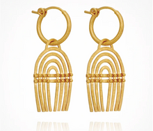 Load image into Gallery viewer, TEMPLE OF THE SUN: MENA EARRINGS - GOLD VERMEIL