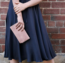 Load image into Gallery viewer, DUSKY ROBIN: SIRENA PURSE