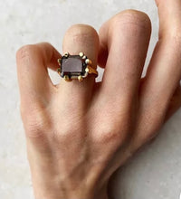 Load image into Gallery viewer, SHYLA: ESTELLE CLAW RING