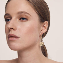 Load image into Gallery viewer, TEMPLE OF THE SUN: ARIA EARRINGS - GOLD