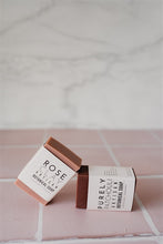 Load image into Gallery viewer, THE SOAPSTRESS: BOTANICAL SOAP