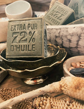 Load image into Gallery viewer, SAVON DE MARSEILLE: OLIVE SOAP 300g