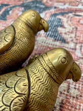Load image into Gallery viewer, DOOR HANDLE: BRASS PARROT