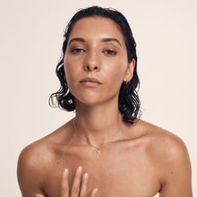 Load image into Gallery viewer, TEMPLE OF THE SUN: AMORE NECKLACE - GOLD