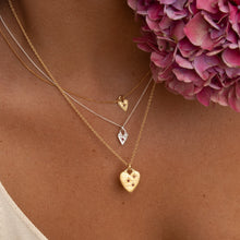 Load image into Gallery viewer, TEMPLE OF THE SUN: AMORE NECKLACE - GOLD