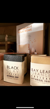 Load image into Gallery viewer, THE SOAPSTRESS: BOTANICAL SOAP