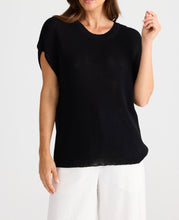 Load image into Gallery viewer, BRAVE &amp; TRUE: LIMO TOP  - BLACK
