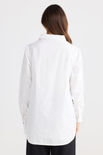 Load image into Gallery viewer, BRAVE &amp; TRUE: AVA SHIRT - WHITE
