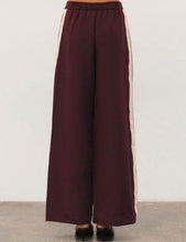 Load image into Gallery viewer, MOSS GROTTO: TWILL SIDE STRIPE PANT - WINE
