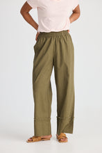 Load image into Gallery viewer, SHANTY: SIENNA PANT- KHAKI
