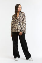 Load image into Gallery viewer, ITALIAN STAR: MONROE BATWING SHIRT - LEOPARD PRINT
