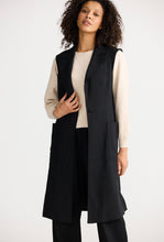 Load image into Gallery viewer, SHANTY: NOA LONG VEST - BLACK
