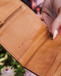 DUSKY ROBIN: MAKING WAVES PURSE