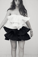 Load image into Gallery viewer, MAMAPAPA: GORDES FRILL TOP - BLACK
