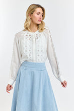 Load image into Gallery viewer, 365 DAYS: ROMANCE SHIRT - WHITE
