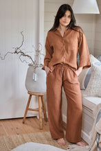 Load image into Gallery viewer, EADIE: FUNDAMENTAL WIDE LEG LINEN PANT - NUTMEG
