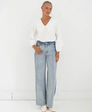 Load image into Gallery viewer, MOSS: POPPY BLOUSE - WHITE
