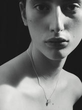 Load image into Gallery viewer, TEMPLE OF THE SUN: AMORE NECKLACE - SILVER
