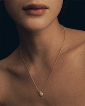 Load image into Gallery viewer, TEMPLE OF THE SUN: SIA NECKLACE - GOLD VERMEIL
