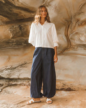 Load image into Gallery viewer, MOSS GROTTO: ARABELLA SHIRT - WHITE
