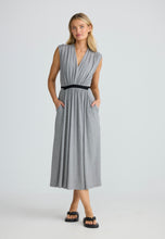 Load image into Gallery viewer, HOMELOVE: FREE TIME DRESS - GREY MARLE
