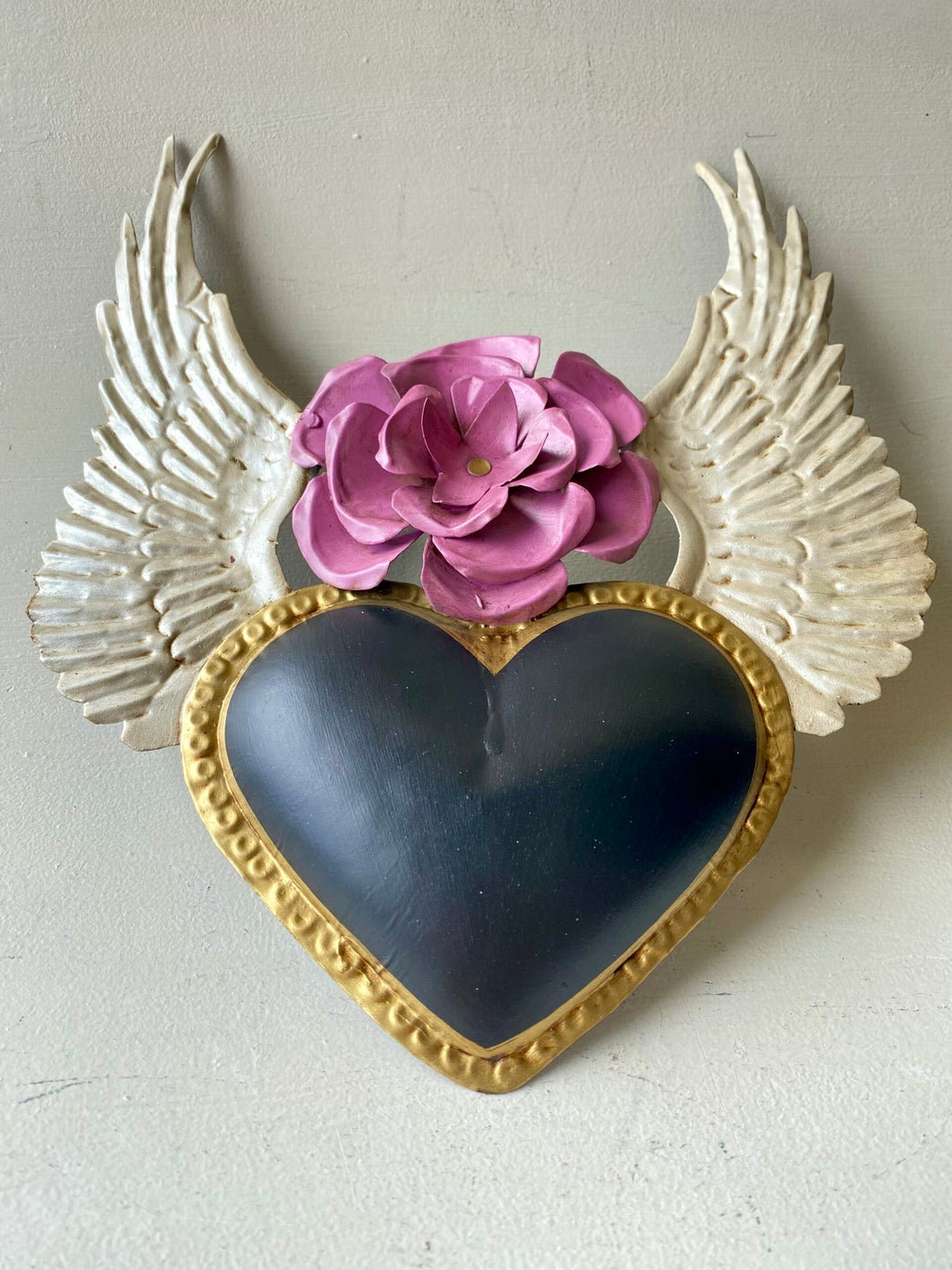 MEXICANO: SANTIAGO HEART WITH & NAVY HEART
