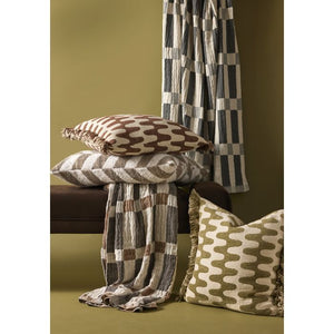 ARLOW MUSLIN THROW - RUST