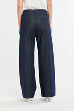 Load image into Gallery viewer, 365 DAYS: MAYFAIR PANTS - DARK DENIM
