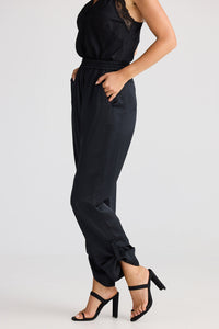 BRAVE & TRUE: WONDERLAND PANT - BLACK