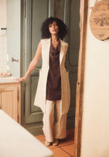 Load image into Gallery viewer, SHANTY: NOA LONG VEST - NATURAL
